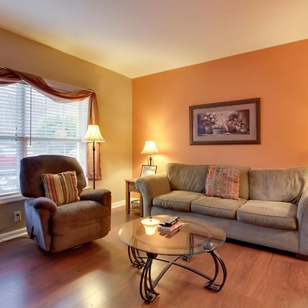 Parkway Condo About Walk To Island In Pigeon Forge! ภายนอก รูปภาพ