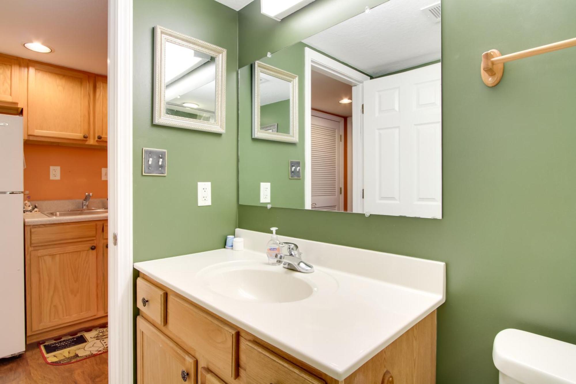 Parkway Condo About Walk To Island In Pigeon Forge! ภายนอก รูปภาพ